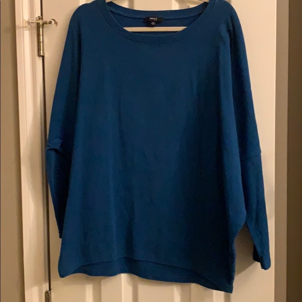 Blue long sleeve dolman top